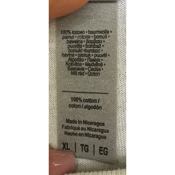 Unisex White T-Shirt with Astronaut Print and Patches in the Back Size XL - Picture 6 of 7